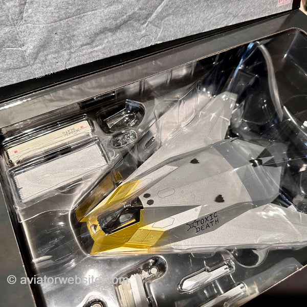 1:72 Lockheed F-117A Nighthawk Diecast Model USAF "Toxic Death" 1991 - HA5810