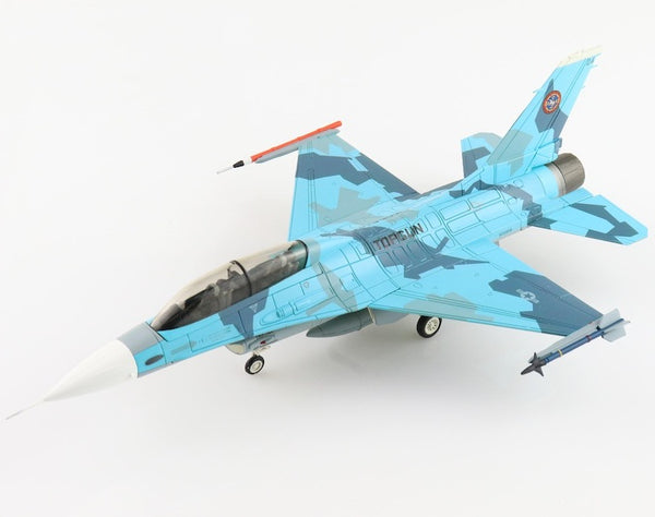 Hobby Master HA38017 Lockheed F-16B Fighting Falcon Diecast Model USN NSAWC, USNFWS TOPGUN, NAS Fallon, NV, 2009